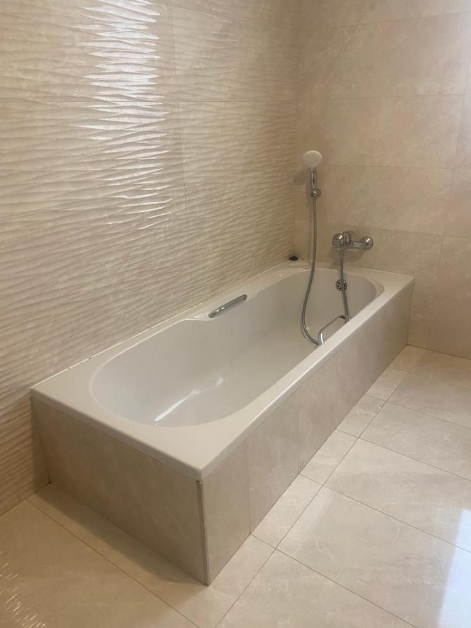Sliema Centrally Located Apt Luaran gambar